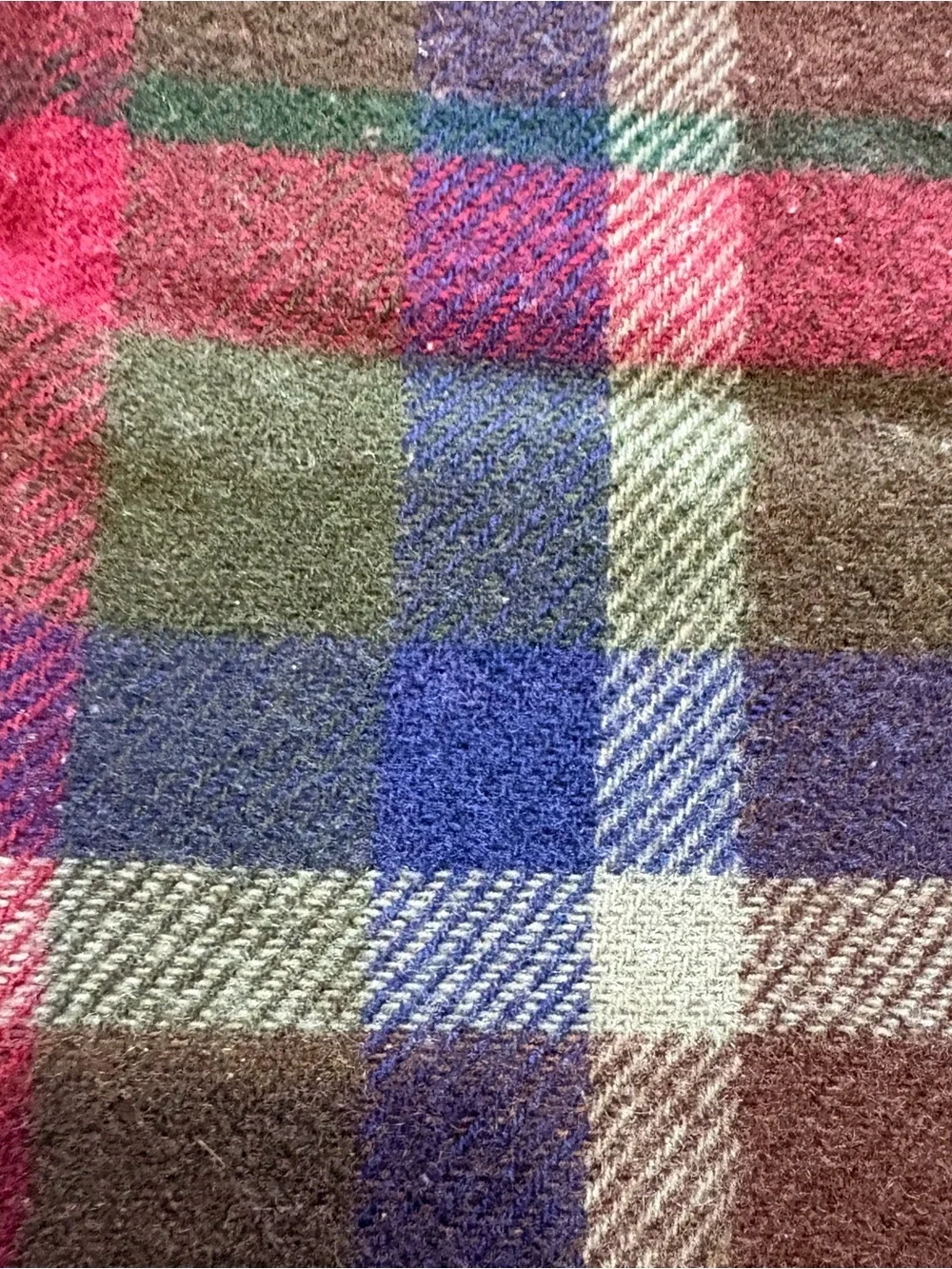 Vtg 100% Pure New Wool Plaid Blanket Red Navy Green Brown 46x48” Fringe Made UK